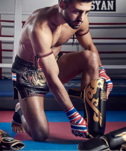Leone 1947® North America MUAY THAI BOXING GLOVES 29 Leone 1947® North America MUAY THAI BOXING GLOVES