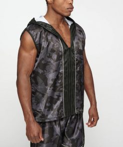 Leone 1947 North America Boxing Gowns & Cornerman Jackets CAMOBLACK SLEEVELESS BOXING GOWN